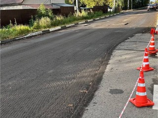 Новое покрытие и разметка: как меняется улица Коломийца