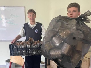 Пункт сбора гумпомощи открыли на базе Нестеровского лицея