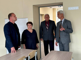 В школе Молодежного назначен новый директор