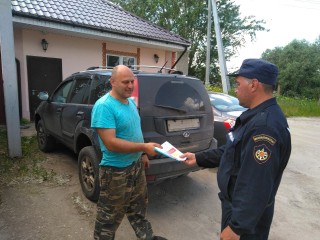 Спасатели напомнили жителям Коломны о свободных проездах для машин