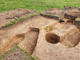 Археологи завершили раскопки на месте древнего захоронения в Луховицах