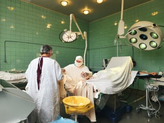 Жительнице Черноголовки, сломавшей обе руки, оказали помощь в Ногинске