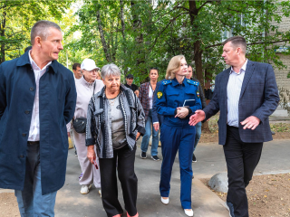 Прокуратура Реутова проверила качество нового асфальта в городских дворах