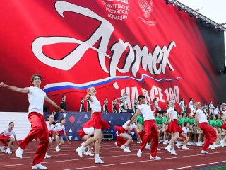 Волоколамский школьник отправился покорять «Артек» благодаря таланту в музыке и танцах