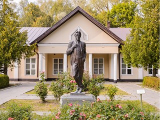 Новый Чехов, Кандинский и музейный квест: куда пойти с Пушкинской картой в начале сентября