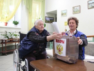 В Дмитровском округе 93-летняя Мария Камченкова приняла участие в выборах
