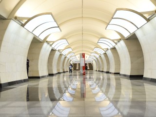 Пассажиров предупредили о временном закрытии участка метро