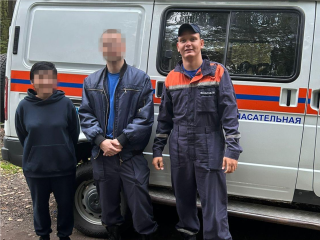 Спасатели дважды за сутки выезжали на поиски заблудившихся в лесах округа Чехов