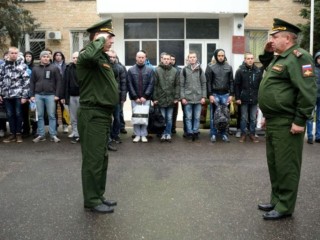 Мобилизация или призыв: с 1 октября российская армия пополнится новобранцами