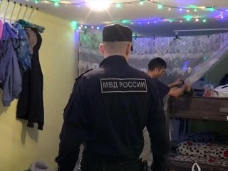 Полицейские в ходе рейда выявили нелегальных мигрантов в Химках