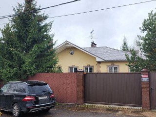 Загородная недвижимость подешевела в Подмосковье