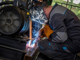 Высокие оклады предложили специалистам ЖКХ в Подмосковье