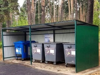 Новые ограждения и контейнеры для мусора установили в деревнях Раменского округа
