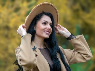 Дело в шляпе: какие головные уборы будут в тренде в новом сезоне, советы фэшн-стилиста модницам Балашихи