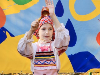 Винтаж, игра на ложках и шоу бенгальских огней: как в Осташеве отметят День села