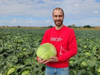 Фермер Антон Лукьянов отправит часть урожая в зону СВО в качестве гумпомощи