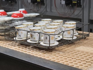 На Дулевском фарфоровом заводе воссоздали сервиз старинной формы