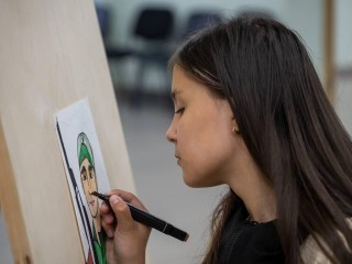 Дети бойцов СВО посвятили рисунки папам-героям
