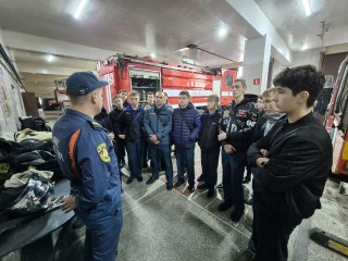 Студенты-первокурсники из Раменского колледжа побывали в гостях у пожарных