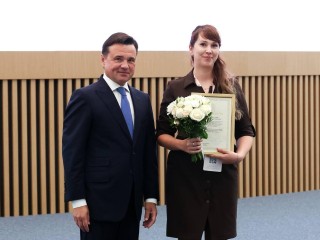 Екатерина Гордеева из Видного награждена на региональном съезде врачей-педиатров