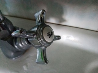 Горячую воду в Нестерове вернут к 14:45 четверга