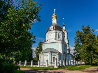 Церковный праздник 23 сентября 2025: что категорически нельзя делать в день Петра и Павла