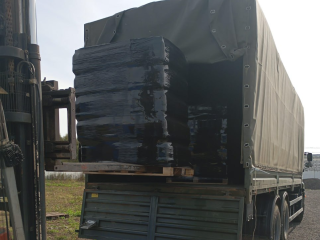 Две тонны сладкой газировки отправили бойцам СВО из Павловского Посада