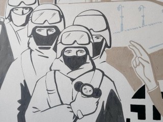 Подъезд жилого дома на Ленинской улице превратили в арт-объект