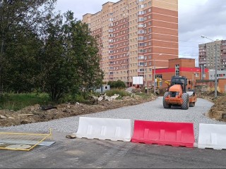 В Лобне ремонтируют второй участок автодороги по программе капремонта