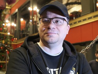 Жители Деденева вышли за хлебом, а попали на съемки комедии с участием Харламова