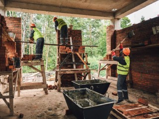 Новый бассейн в Монине откроют в 2026 году