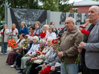 В парке «Победа» почтили память павших во Второй мировой войне