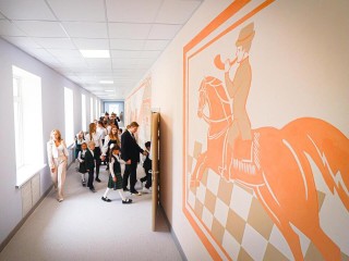 Школа впечатлила: в лицей Дмитрия Менделеева пошли 300 довольных учеников