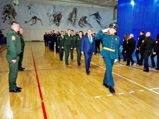 Протвино принял масштабный турнир по пауэрлифтингу среди военных