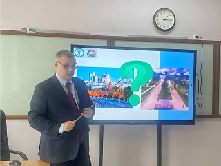 Педагог из Реутова признан лучшим учителем математики Подмосковья