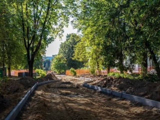 В Растуново обустраивают новый, современный сквер