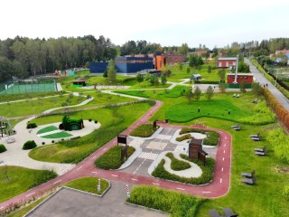 Подмосковная деревня под Серпуховом стала домом для 211 особенных детей