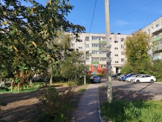 В Озерах привели в порядок жилой двор в микрорайоне маршала Катукова