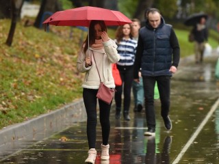 Дожди и холода ожидают столичный регион в выходные