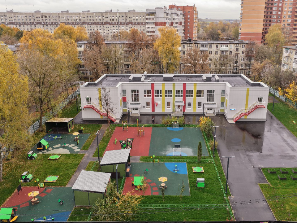 На Парковой обновили здание детсада при школе № 16: что изменилось внутри и на территории