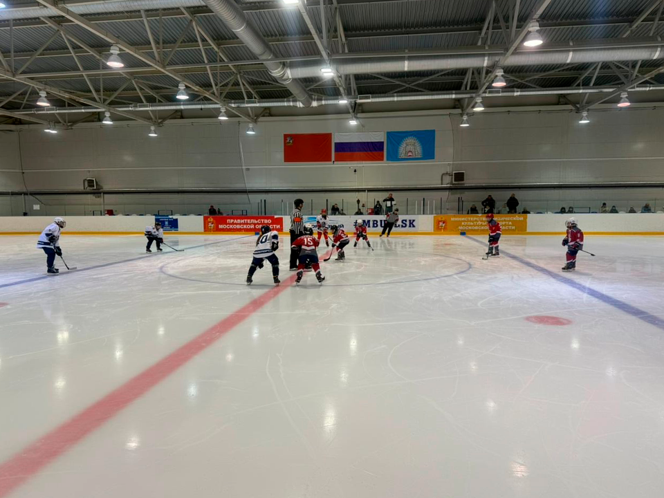 Зарайские хоккеисты лидируют в своей группе на первенстве области среди юношей