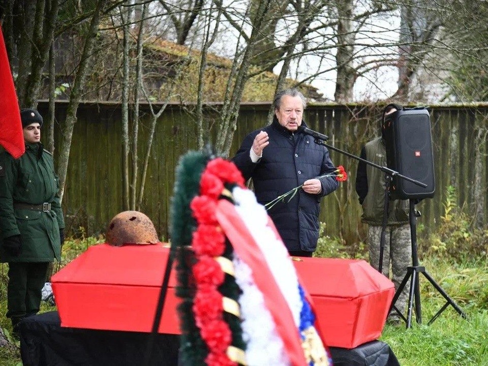 Имена установить не удалось: останки четырех воинов похоронили в деревне Лукино