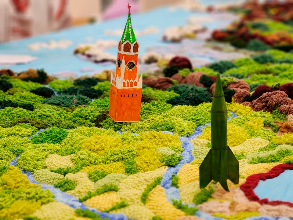 Единственную в мире 3D-карту России привезли в Королев