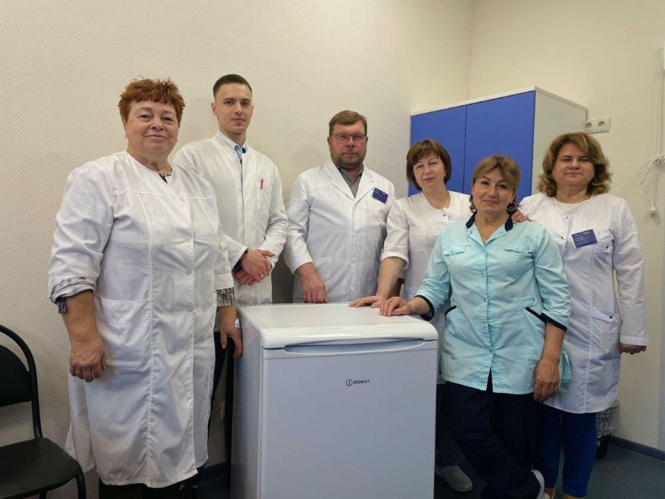Новый холодильник приобрели для поликлиники в Колюбакине