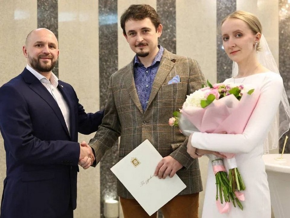 Участник программы «Герои Подмосковья» поздравил медика – бойца СВО с заключением брака