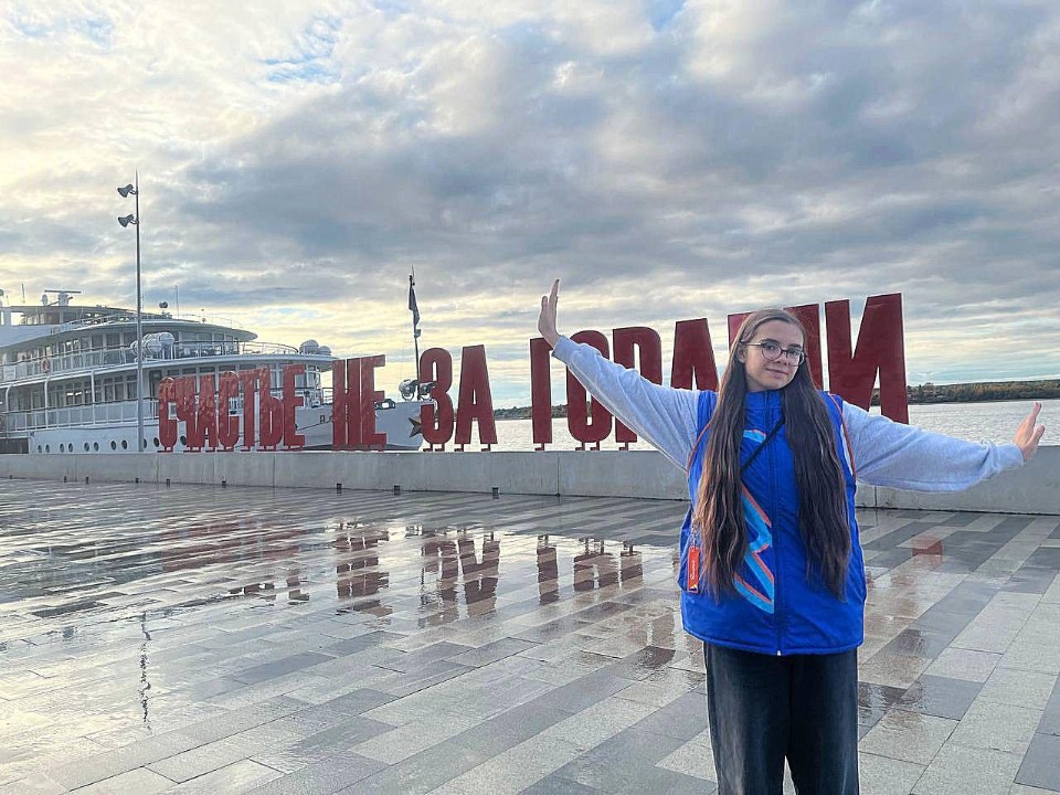 Художница из Серебряных Прудов победила в «Большой перемене» и отправилась в тур по стране