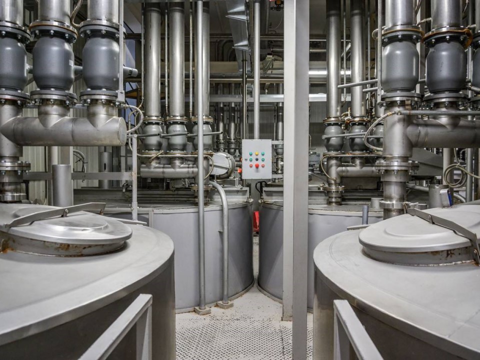 Сладкий путь за границу: подмосковная кондитерская фабрика подписала соглашение на ₽950 млн