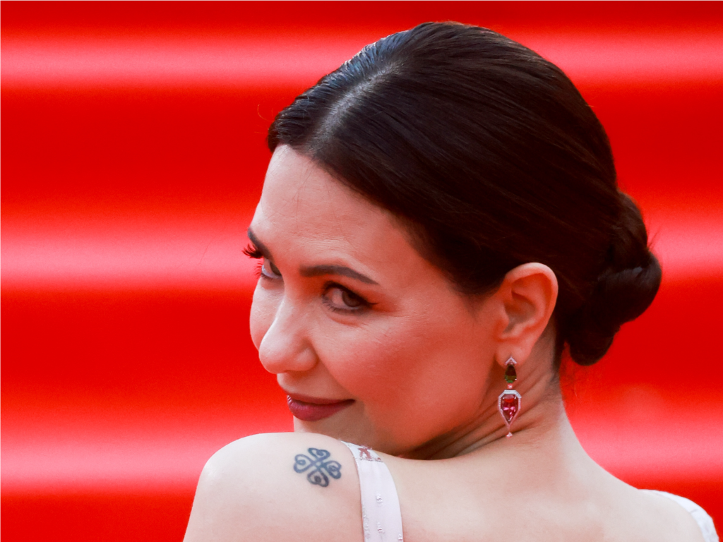 Актриса Климова устроила дочери грузинскую вечеринку в Москве