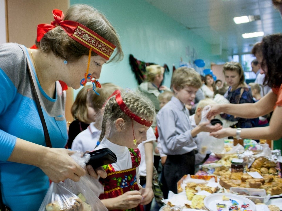 Осенние народные гуляния проведут в парке Клина