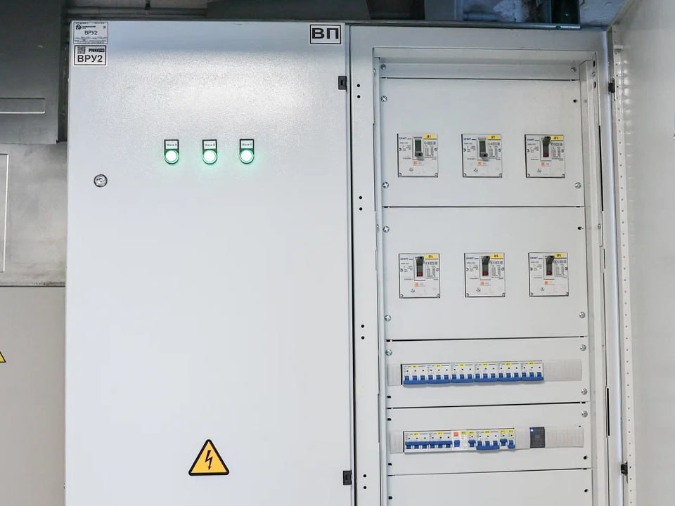 Электроэнергию в дом на улице Чехова вернут в 11 часов